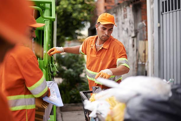 Best Commercial Cleanout Services  in Fairfield, IA